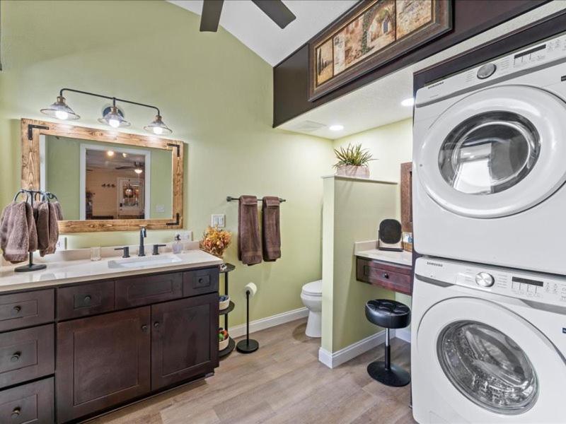 College Park-Orlando 5Star Villa Oasis - Home Away From Home - Quiet Neighborhood-Private Botanical Courtyard - Mins From Eola,Dt, Winter Park - Free Parking & Ev Plug In Eksteriør billede
