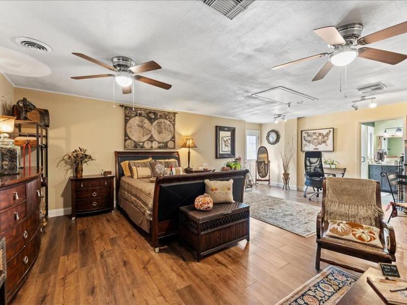 College Park-Orlando 5Star Villa Oasis - Home Away From Home - Quiet Neighborhood-Private Botanical Courtyard - Mins From Eola,Dt, Winter Park - Free Parking & Ev Plug In Eksteriør billede