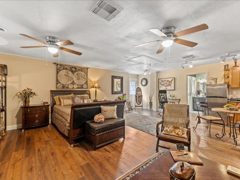 College Park-Orlando 5Star Villa Oasis - Home Away From Home - Quiet Neighborhood-Private Botanical Courtyard - Mins From Eola,Dt, Winter Park - Free Parking & Ev Plug In Eksteriør billede
